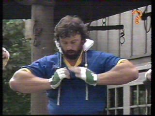 File:Superstars geoffcapes barbending.jpg